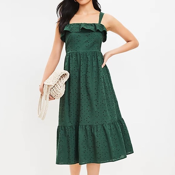 LOFT Dresses & Skirts - LOFT dark green eyelet dress size 8